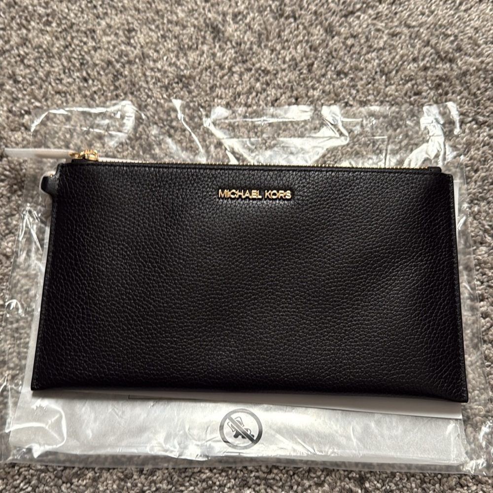 NWT Michael Kors large black pebble leather jet set wristlet - Picture 5 of 7